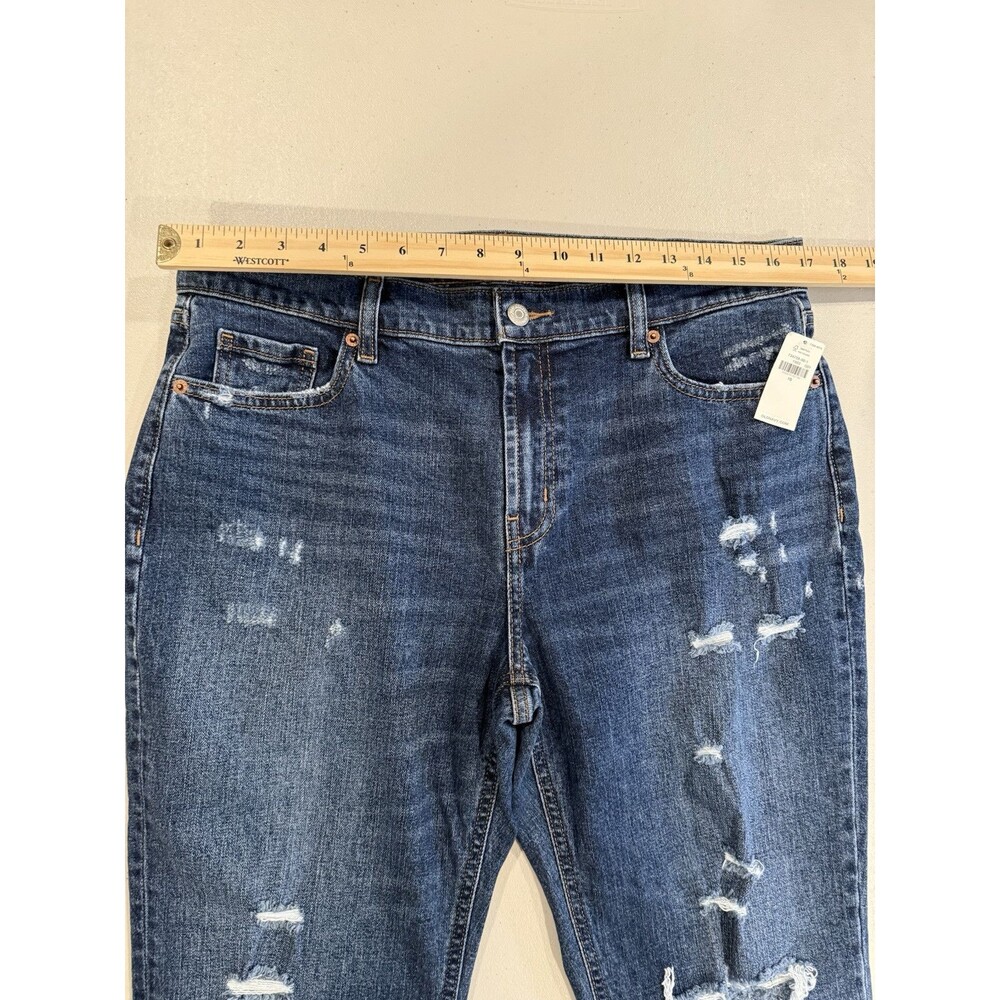 NEW Old Navy Boyfriend Jeans Women 10 Distressed Stretch Punk Cotton Travel - Picture 4 of 7
